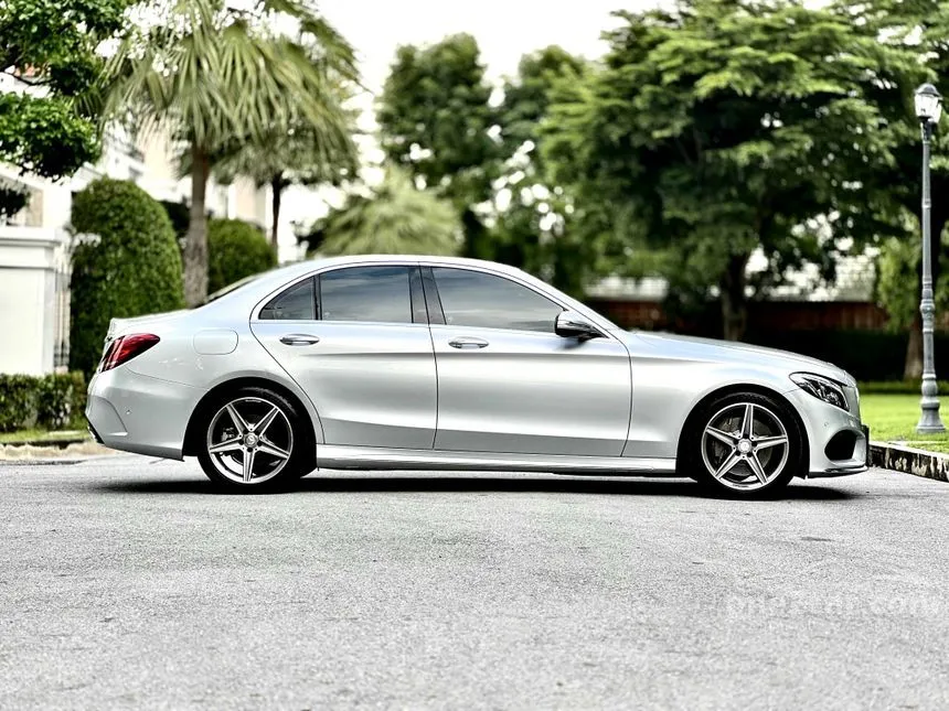 2016 Mercedes-Benz C300 Blue TEC Hybrid AMG Dynamic Sedan