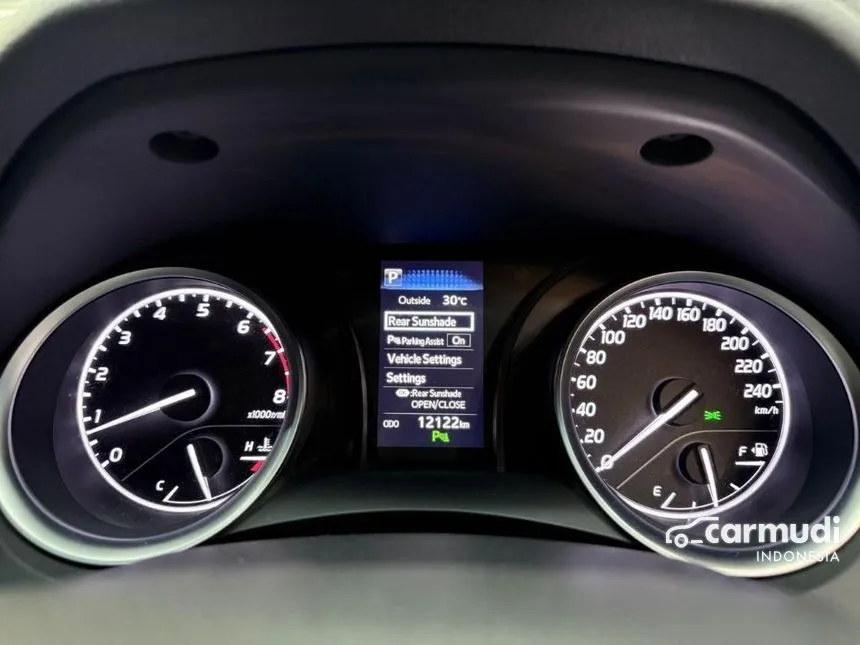 2020 Toyota Camry V Sedan