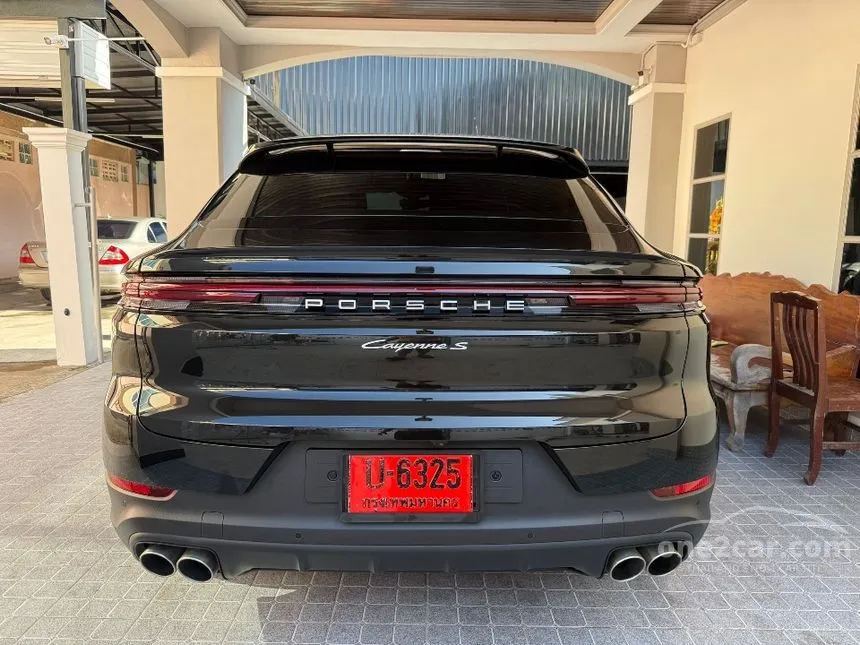 2025 Porsche CAYENNE S E-Hybrid Coupe