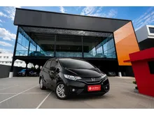 2016 Honda Jazz 1.5 S Hatchback - Gratis ganti oli & filter oli senilai 1 JUTA