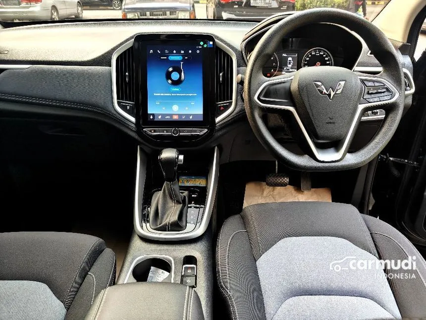 2021 Wuling Almaz Smart Enjoy SUV