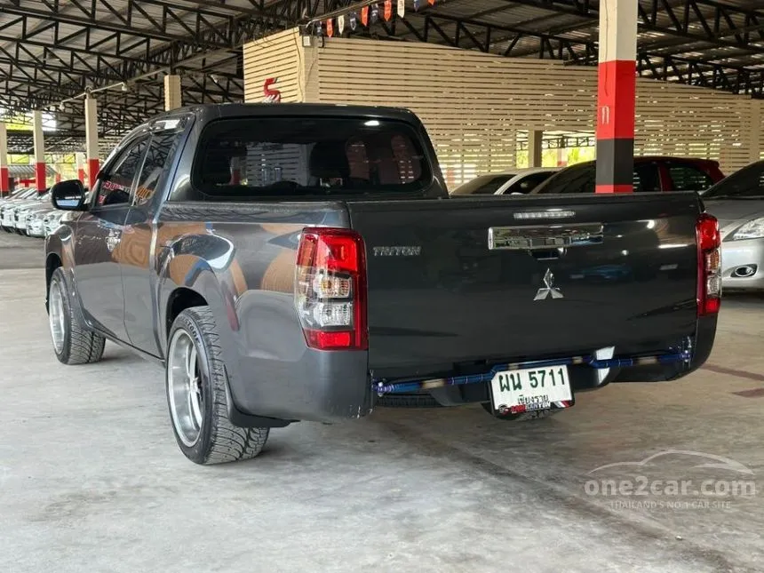 2020 Mitsubishi Triton GLX Pickup