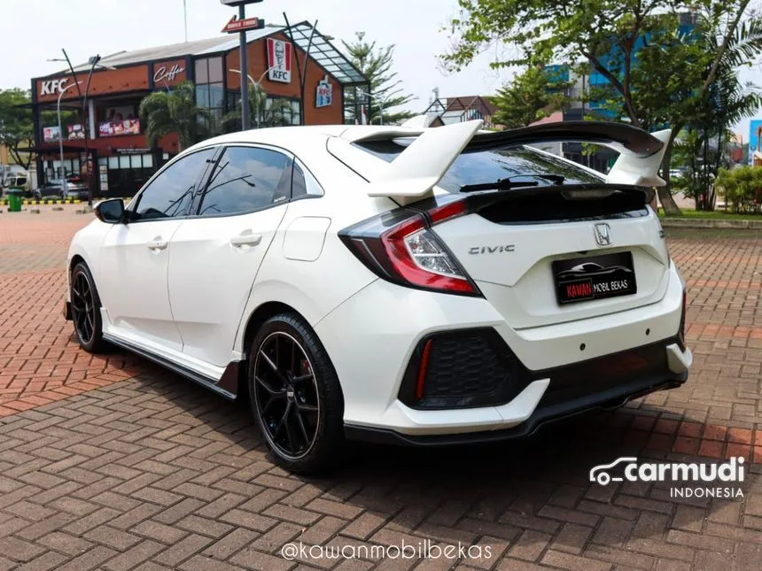 2018 Honda Civic E Hatchback