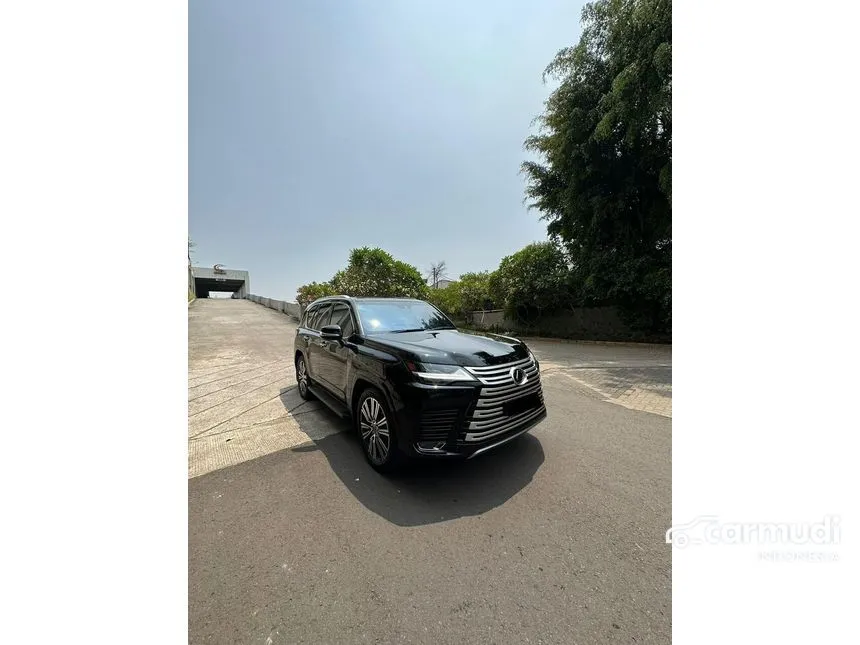 2023 Lexus LX600 Wagon