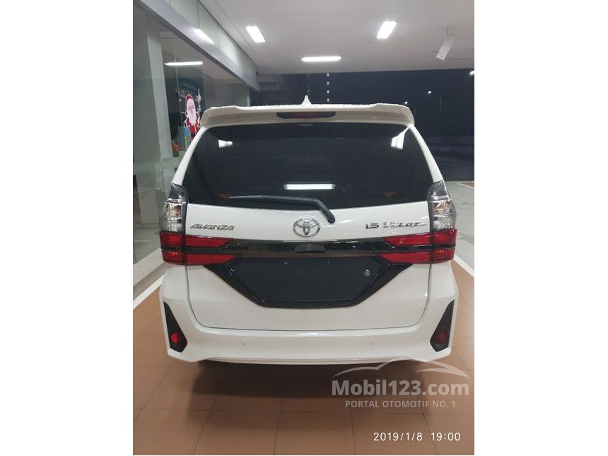 Jual Mobil  Toyota  Avanza  2019 Veloz  1 5 di Jawa Barat 