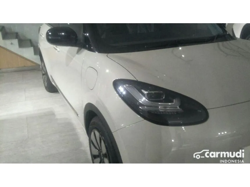 2024 Wuling Binguo EV Premium Range Hatchback