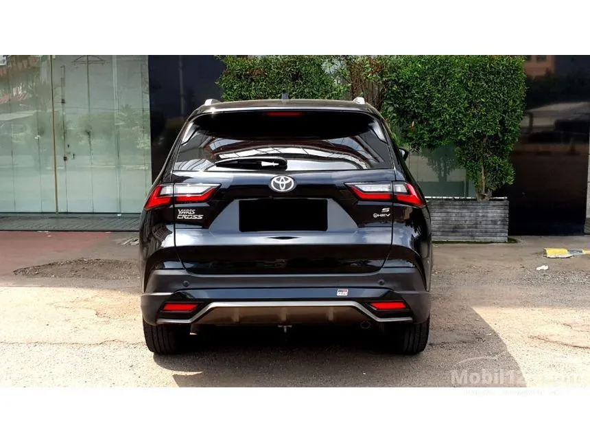 2023 Toyota Yaris Cross S HV with GR Parts Aero Pkg SUV
