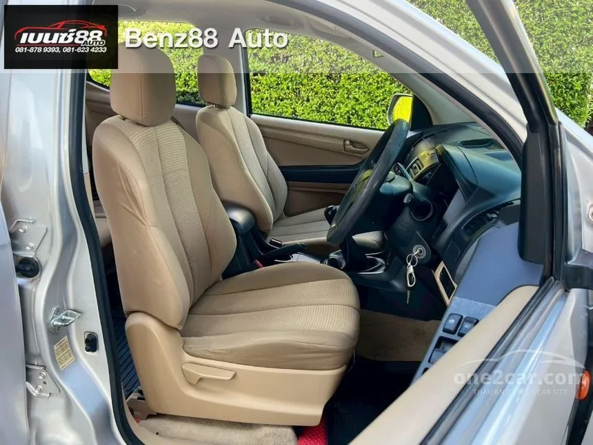 2012 Isuzu D-MAX S Cab-4 Pickup
