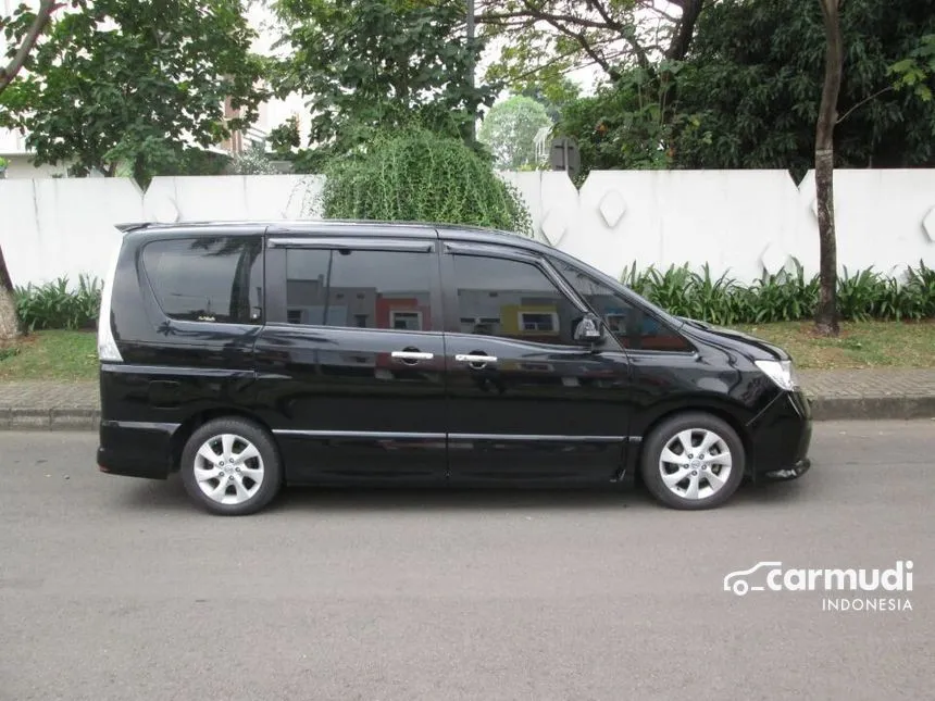 2013 Nissan Serena Highway Star MPV