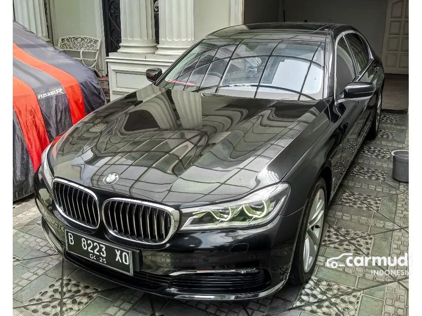 2017 BMW 730Li Sedan