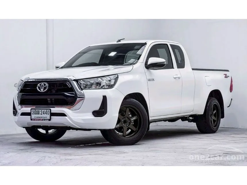 2021 Toyota HILUX REVO Z Edition Entry Smart Cab Pickup