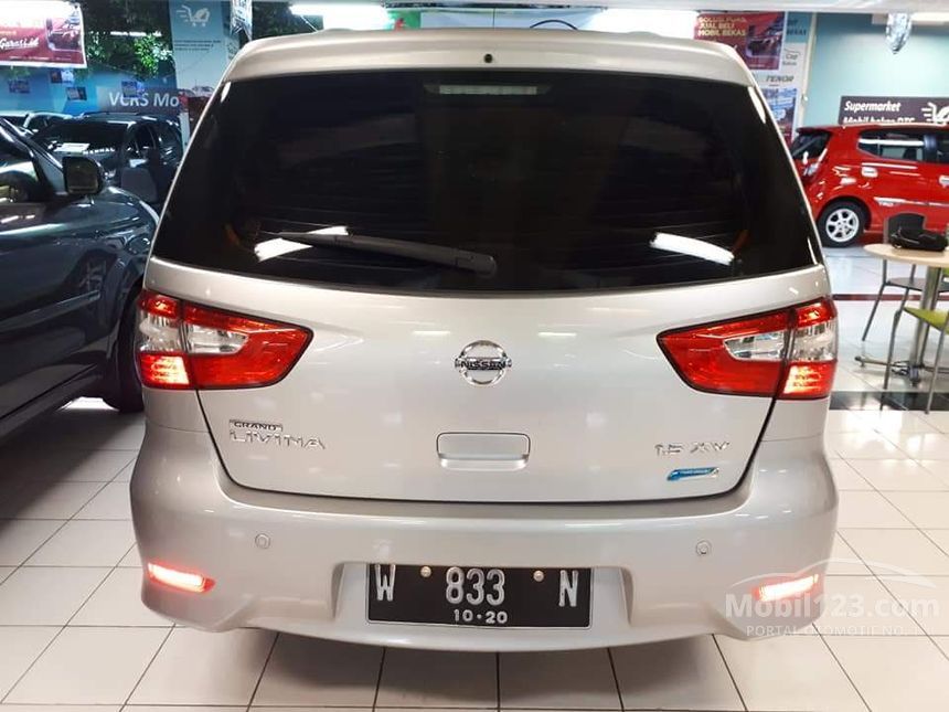 Jual Mobil  Nissan  Grand  Livina  2021 XV 1 5 di Jawa  Timur  