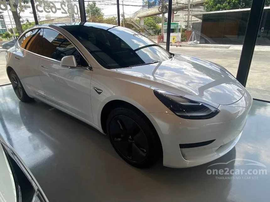 2022 Tesla Model 3 STANDARD PLUS Sedan