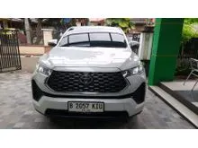 2023 Toyota Kijang Innova Zenix 2.0 V (Premium Color) MPV / KM LOW / GARANSI 1 TAHUN / PROMO BUNGA NOL PERSEN