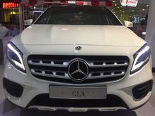 ONLY 20Jtan GLA Siap di bawa pulang 2018 Mercedes-Benz GLA200 1.6 AMG SUV