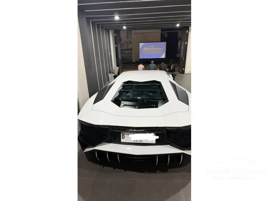 2012 Lamborghini Aventador LP700-4 Coupe