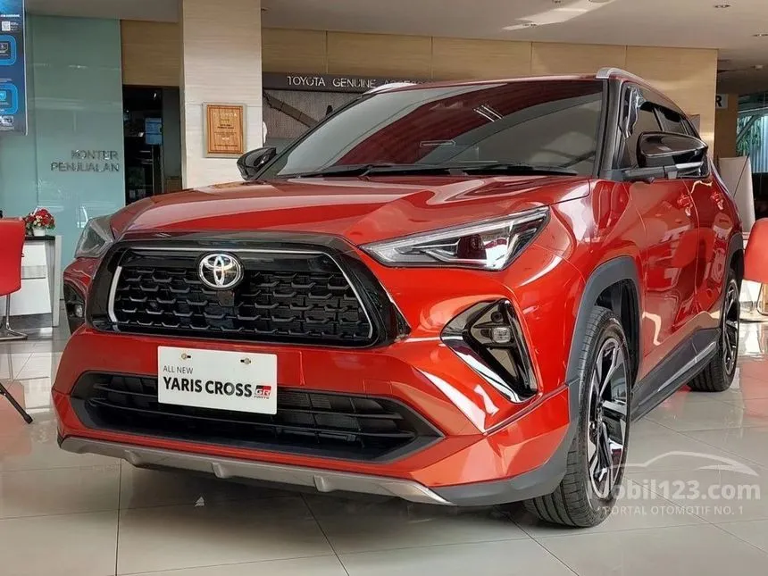 Jual Mobil Toyota Yaris Cross 2023 S GR Parts Aero Package 1.5 di Jawa Barat Automatic Wagon Merah Rp 303.200.000