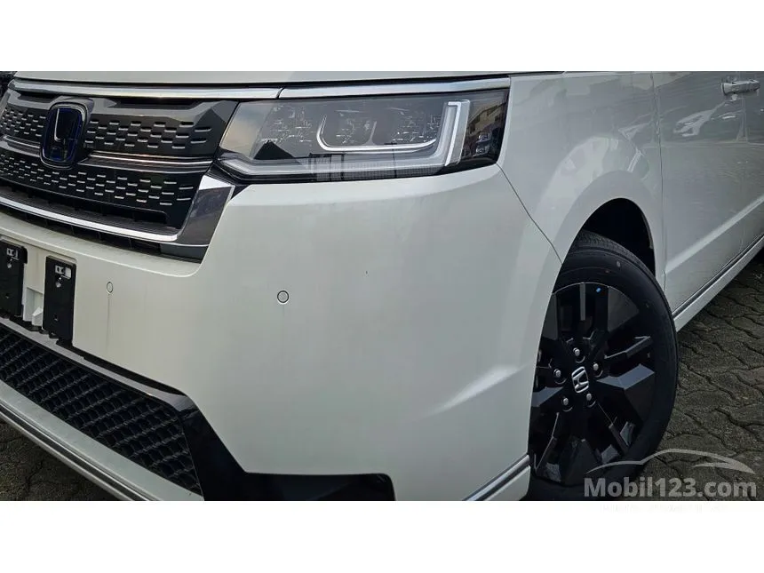 2025 Honda Stepwgn SPADA e:HEV MPV