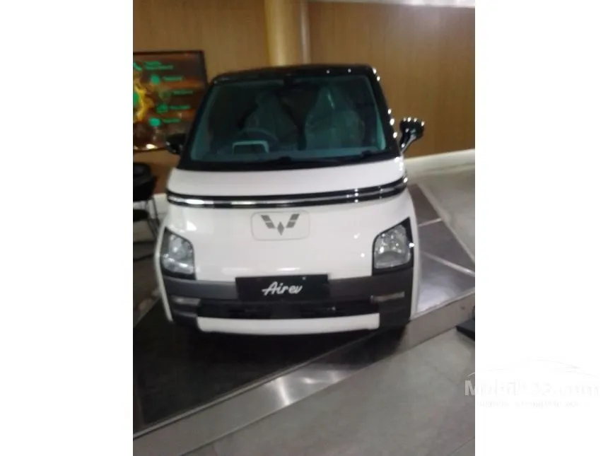 Jual Mobil Wuling EV 2024 Air ev Standard Range di Jawa Barat Automatic Hatchback Putih Rp 196.000.000