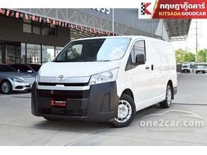 2022 Toyota HIACE 2.8 Eco Van