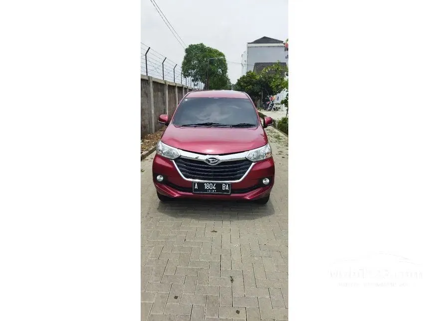 Jual Mobil Daihatsu Xenia 2017 R 1.3 di Banten Manual MPV Merah Rp 122.000.000