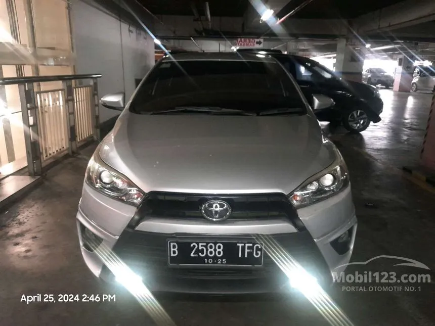 Jual Mobil Toyota Yaris 2015 TRD Sportivo 1.5 di DKI Jakarta Automatic Hatchback Silver Rp 155.000.000
