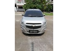 Chevrolet Spin 1.5 LTZ SUV Manual Thn.2015 Silver Istimewa Pajak 1 Tahun