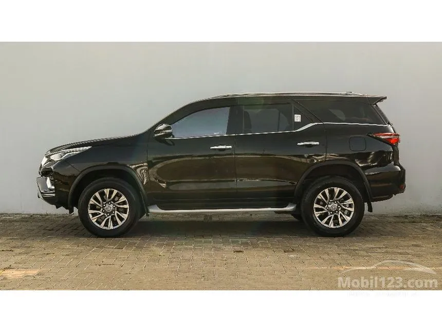 2021 Toyota Fortuner VRZ 4X2 SUV