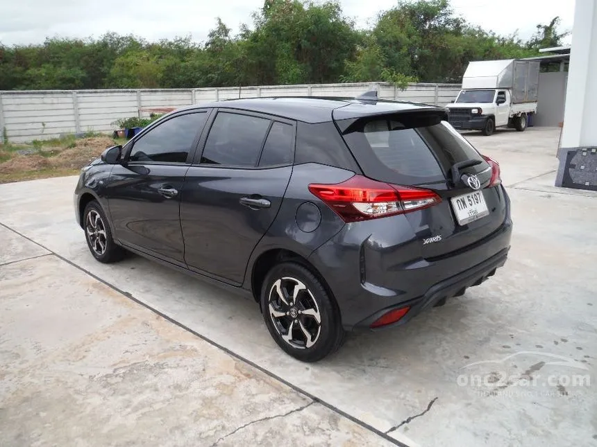2023 Toyota YARIS Sport Hatchback