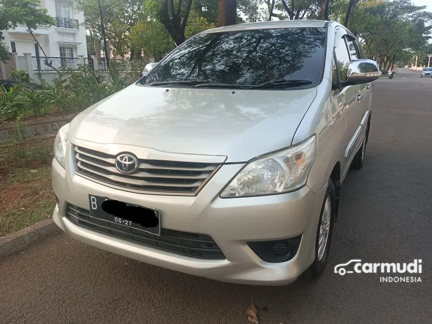 2012 Toyota Kijang Innova E MPV