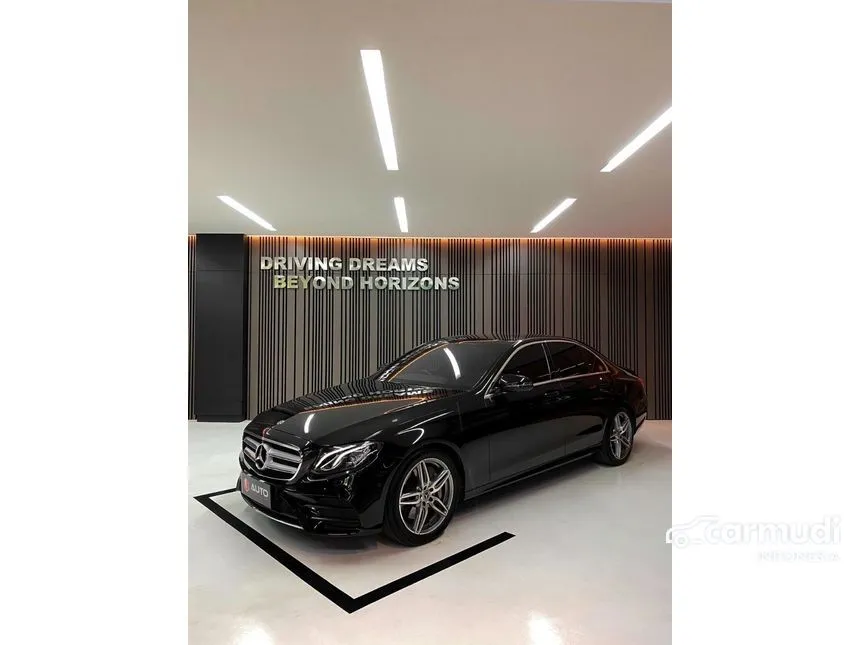 2018 Mercedes-Benz E300 AMG Line Sedan