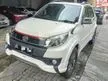 Jual Mobil Toyota Rush 2017 TRD Sportivo Ultimo 1.5 di Jawa Timur Manual SUV Putih Rp 189.000.000