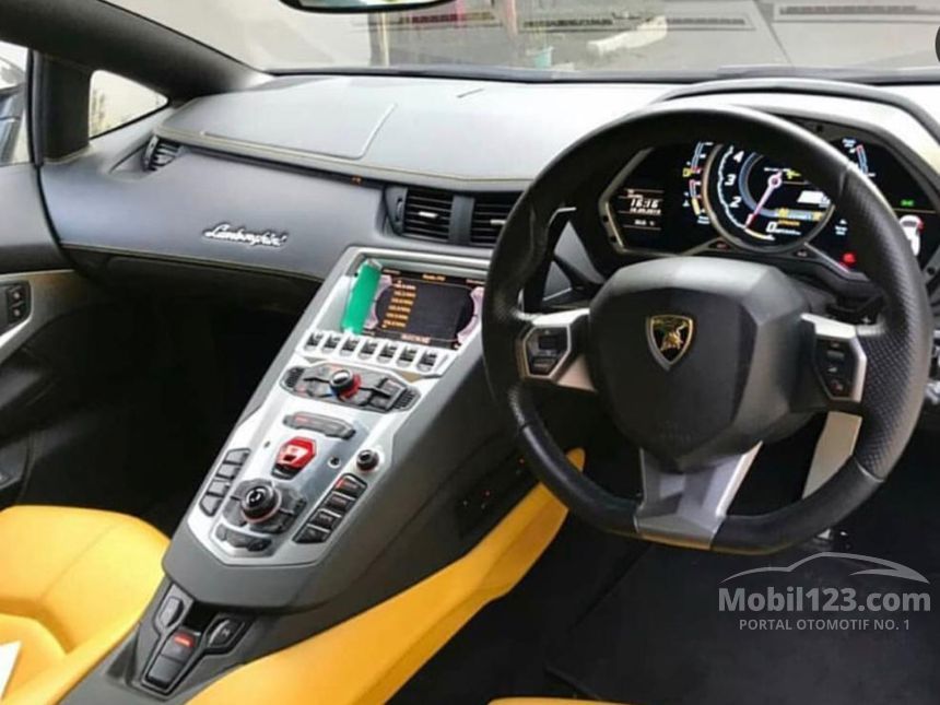Jual Mobil Lamborghini Aventador 2013 LP 700-4 6.5 di DKI ...