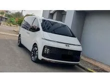 2024 Hyundai Staria 2.2 Signature 7 MPV Pilot Seat 2024/2025 [LOMBARDI - KM 2RB]