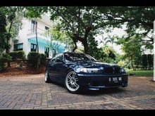 2003 BMW 330i 3.0 E46 Sedan