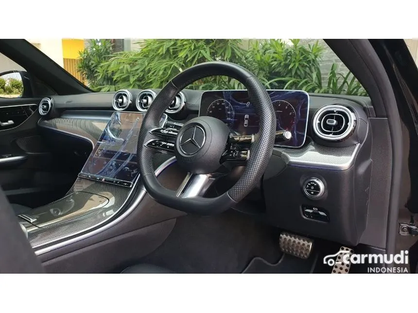 2023 Mercedes-Benz C300 AMG Line Sedan