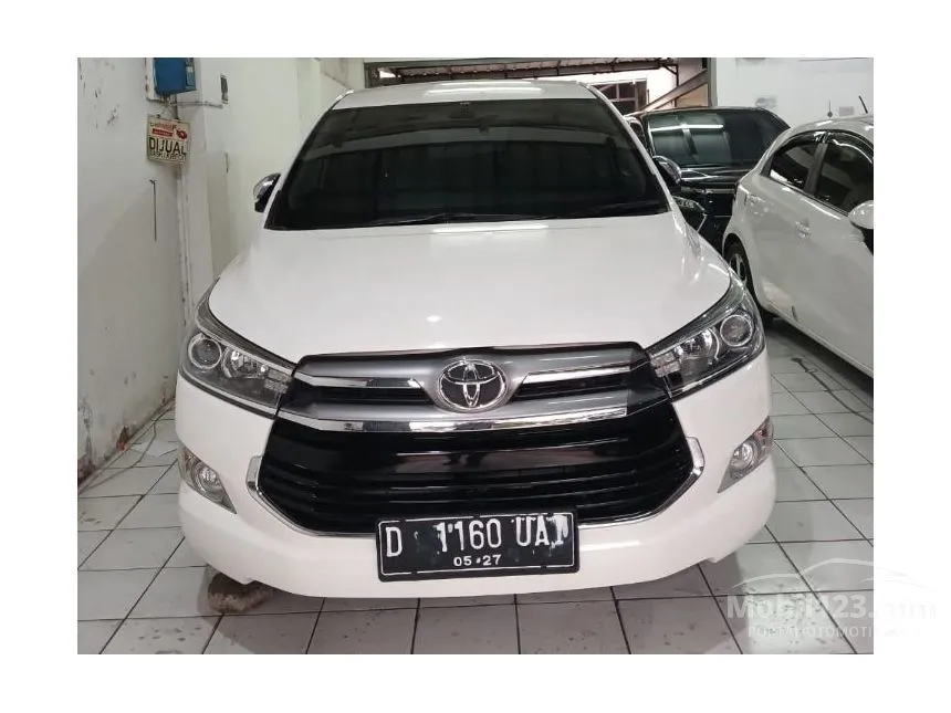 Jual Mobil Toyota Kijang Innova 2017 Q 2.0 di Jawa Barat Automatic MPV Putih Rp 315.000.000