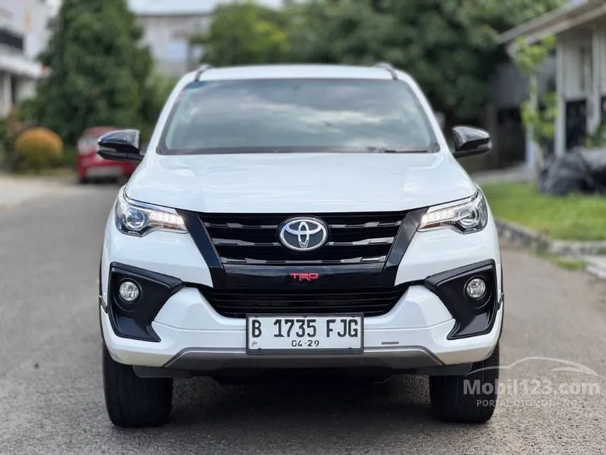 2019 Toyota Fortuner SRZ TRD 4X2 SUV