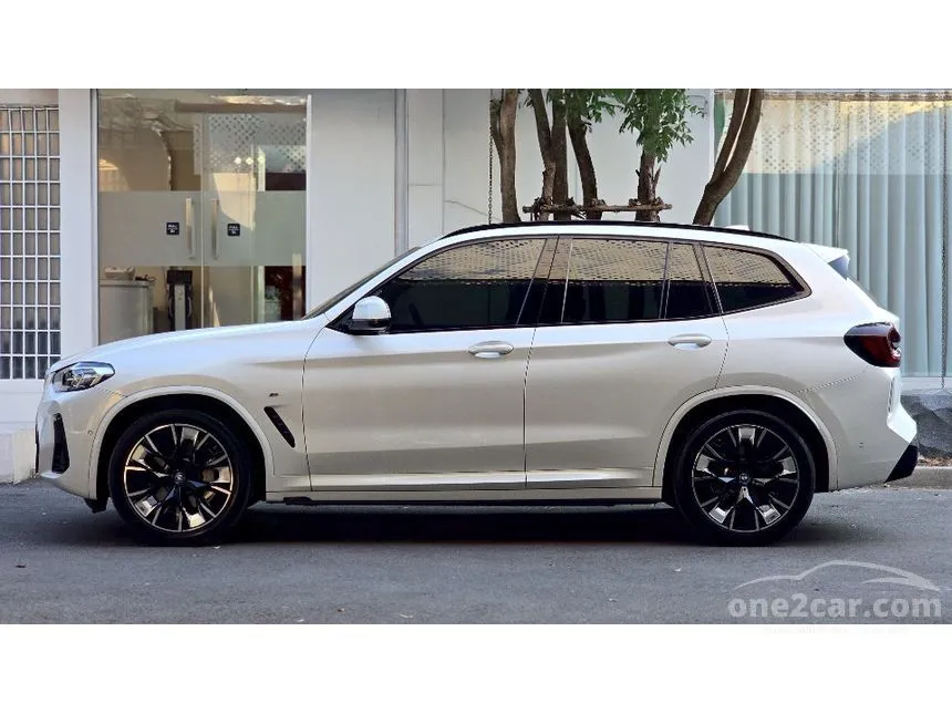 2023 BMW iX3 M Sport SUV