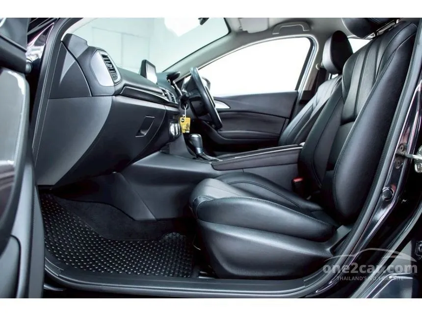 2017 Mazda 3 S Sedan