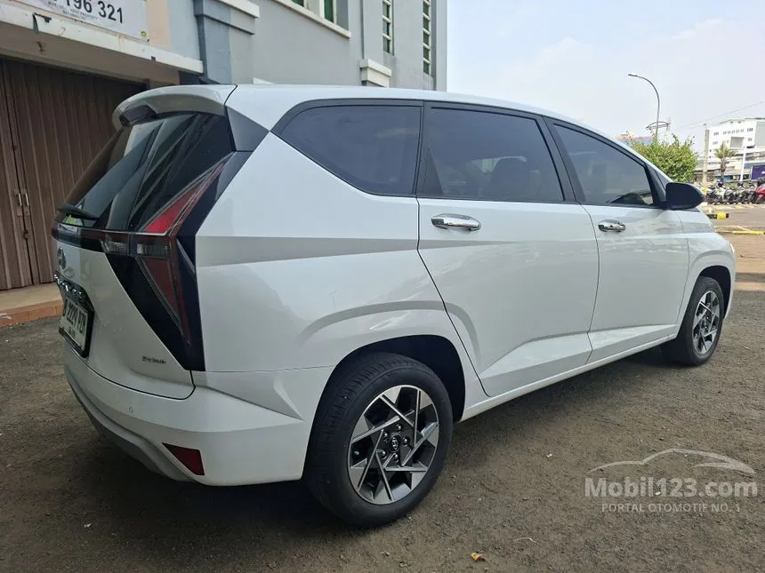 2023 Hyundai Stargazer Prime MPV