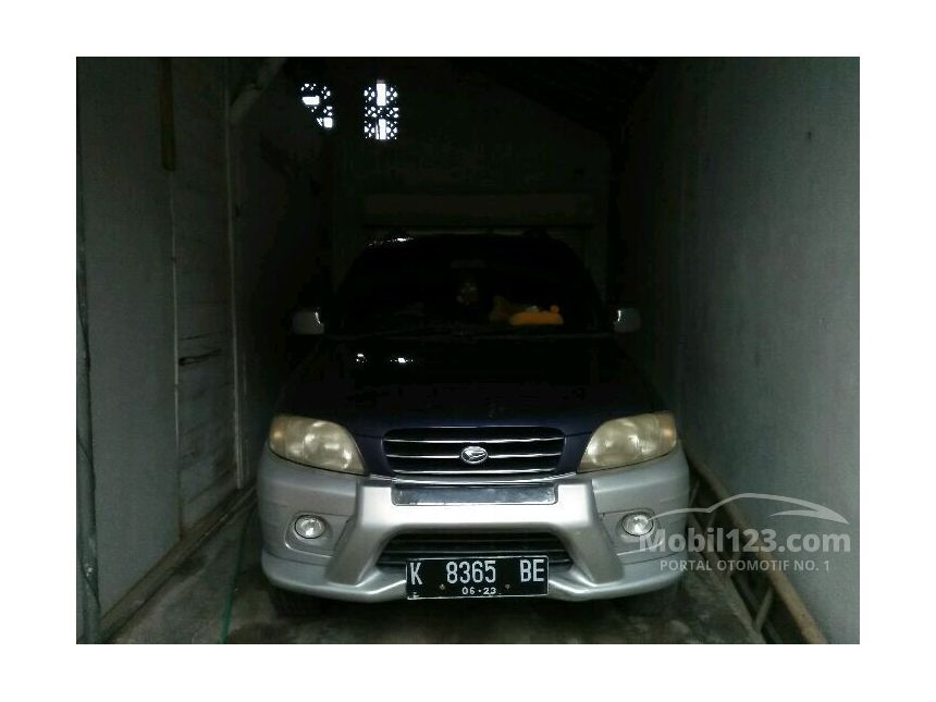 Jual Mobil Daihatsu Taruna 2000 CSX 1.6 di Jawa Tengah Manual SUV Biru