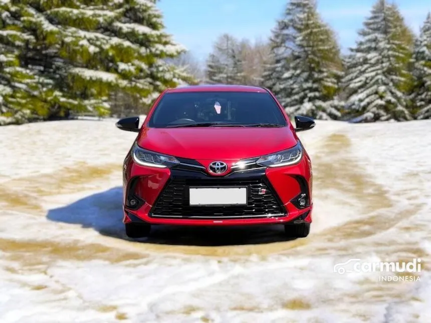 2023 Toyota Yaris S GR Sport Hatchback