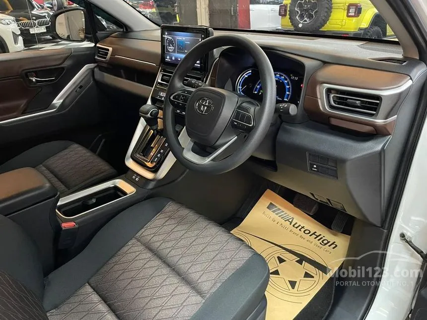 2023 Toyota Kijang Innova Zenix G HV Wagon