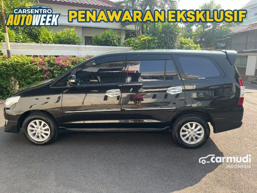 2011 Toyota Kijang Innova V MPV