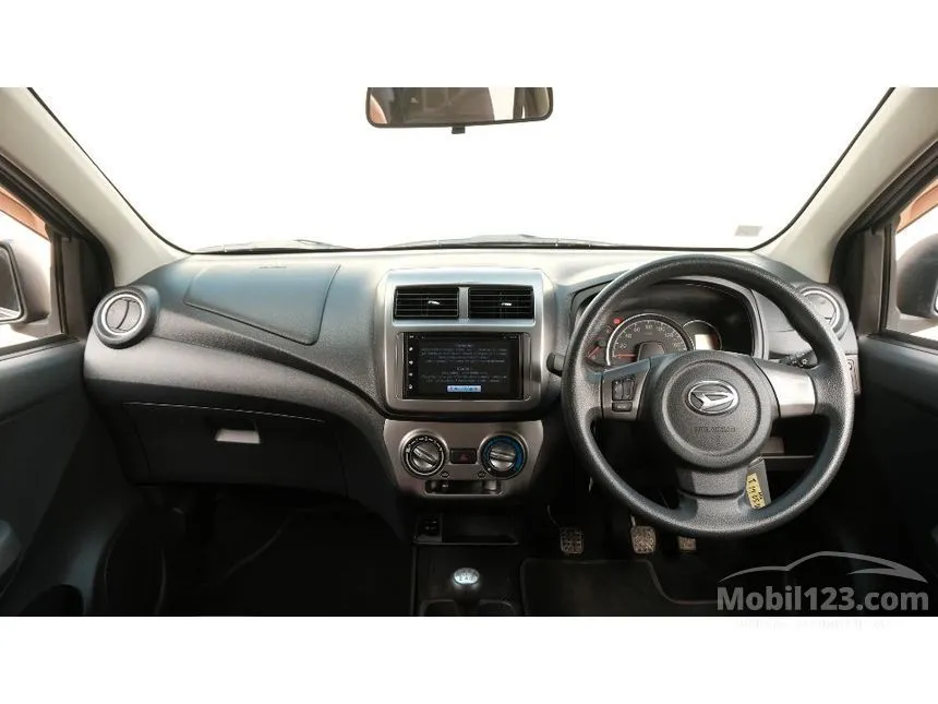 2019 Daihatsu Ayla R Hatchback