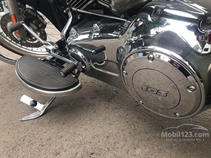 Used Harley Davidson Wheels >> Jual Motor Harley Davidson Softall 2014 Slim 1 7 Manual 1 7 Di Dki Jakarta Manual Others Hitam Rp 335 000 000 6344619 Mobil123 Com Used Harley Davidson Wheels >> Jual Motor Harley Davidson Softall 2014 Slim 1 7 Manual 1 7 Di Dki Jakarta Manual Others Hitam Rp 335 000 000 6344619 Mobil123 Com