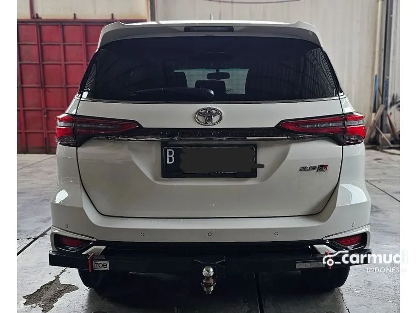 2022 Toyota Fortuner GR Sport 4X2 SUV