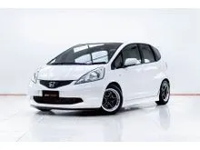 2010 Honda JAZZ 1.5 (ปี 08-14) S Hatchback