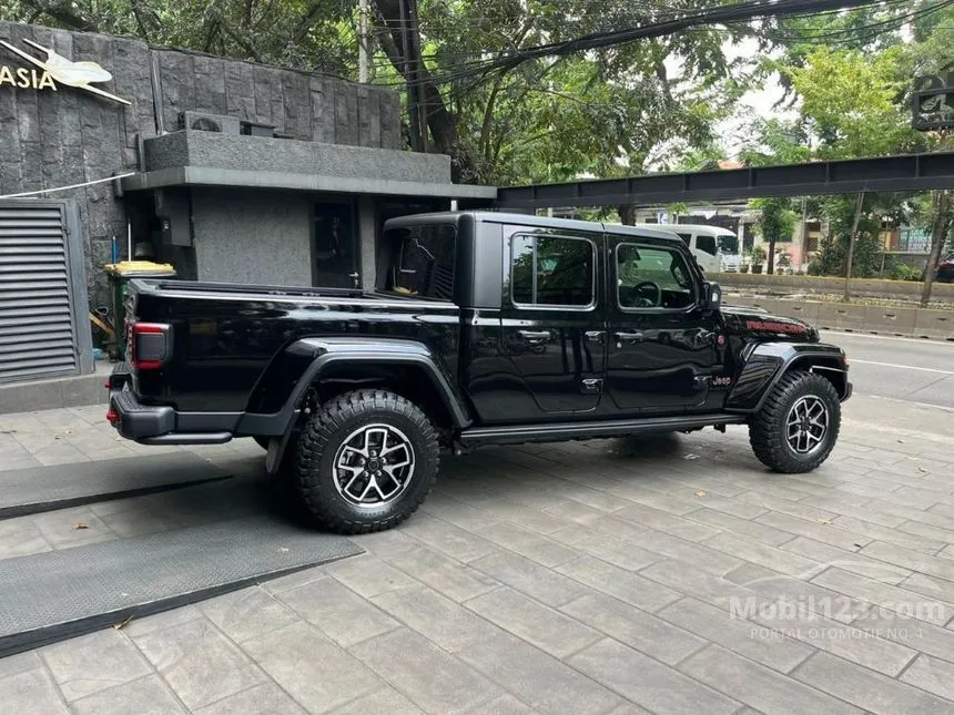 2025 Jeep Gladiator Rubicon Pickup